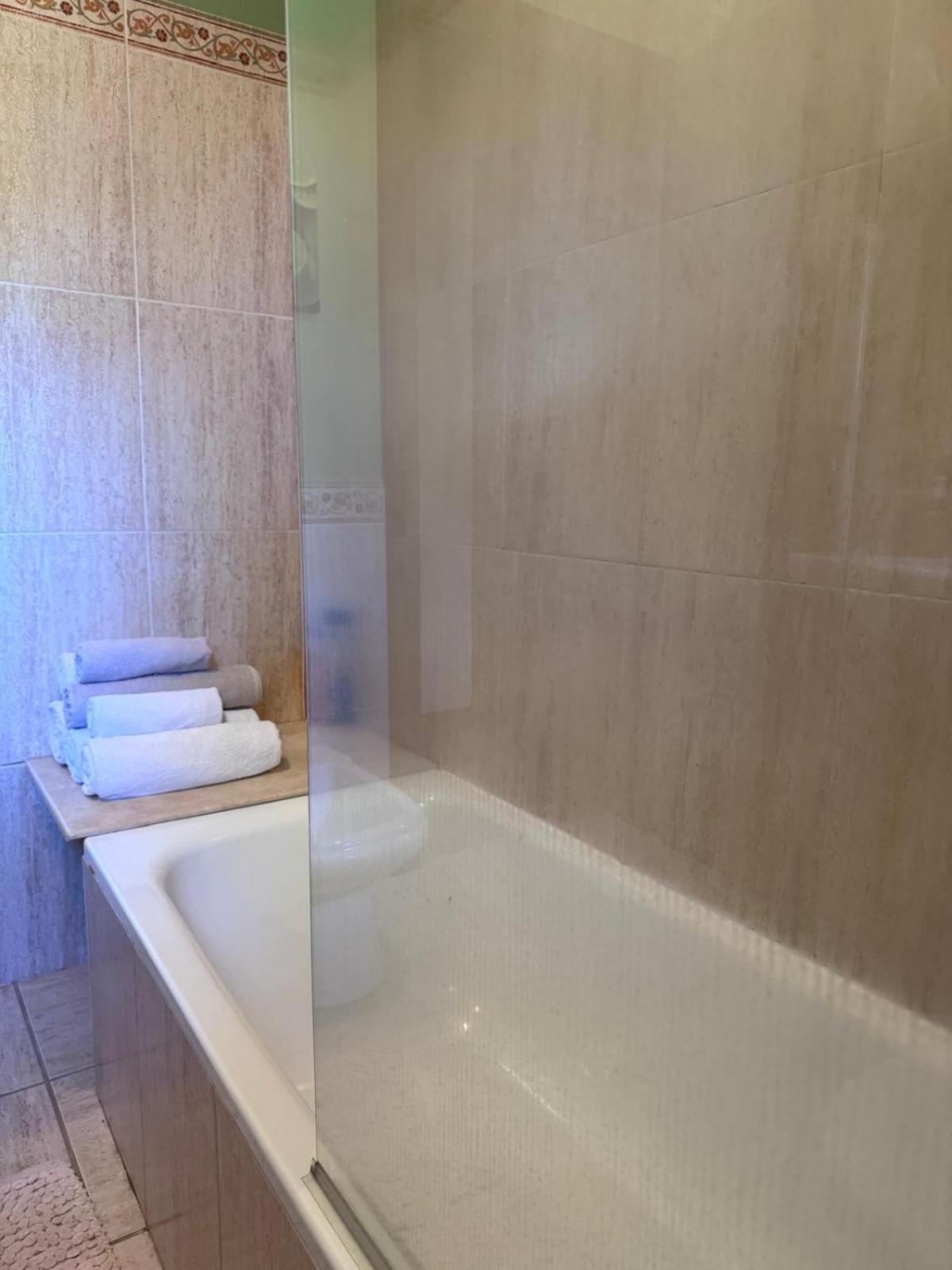Casa 2 Habitaciones Con Piscina Y Cenador Al Aire Libre Понтеведра Экстерьер фото